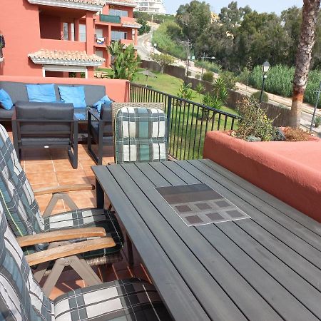 Apartamento Jardines De Манилва Екстериор снимка