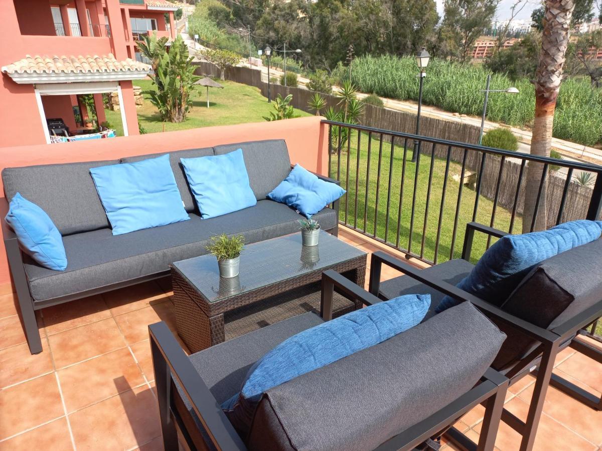 Apartamento Jardines De Манилва Екстериор снимка