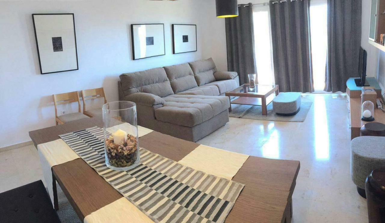 Apartamento Jardines De Манилва Екстериор снимка