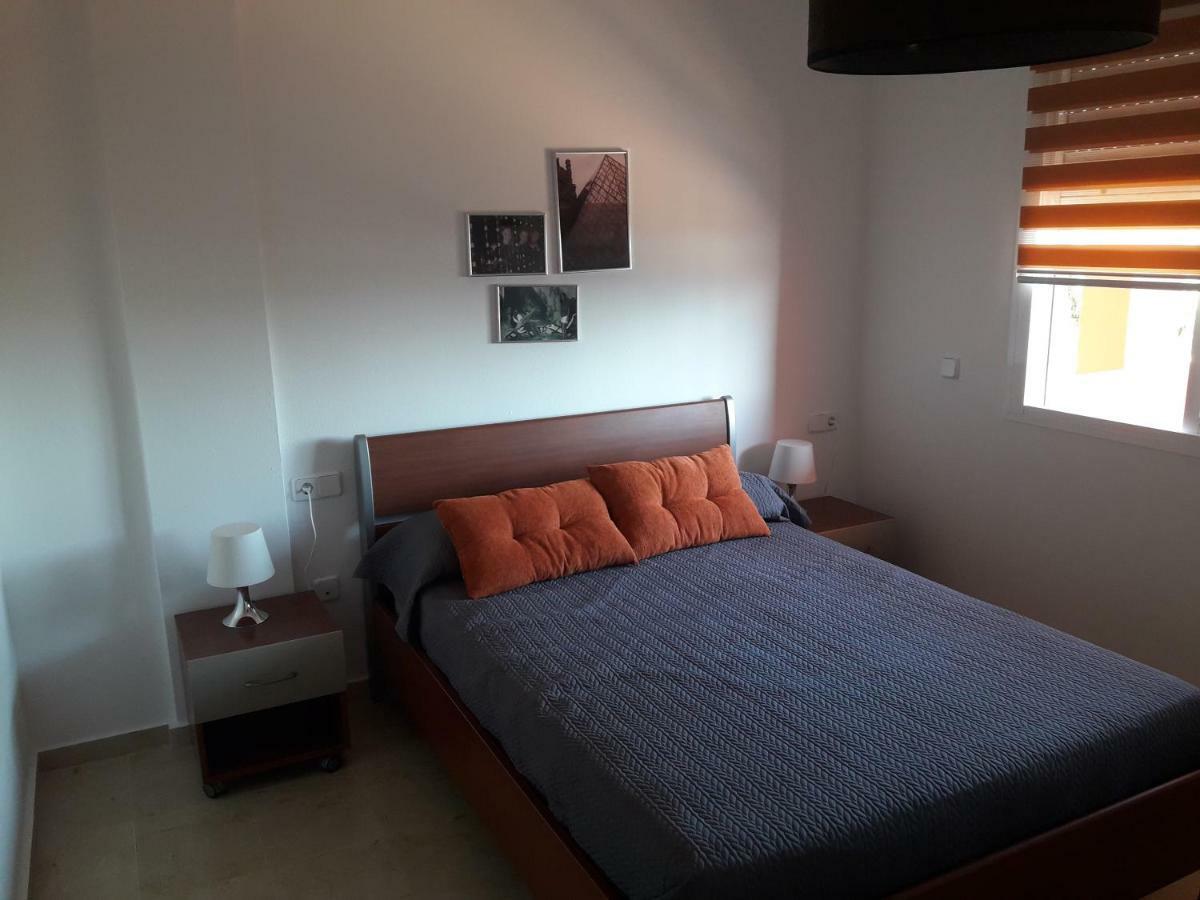 Apartamento Jardines De Манилва Екстериор снимка